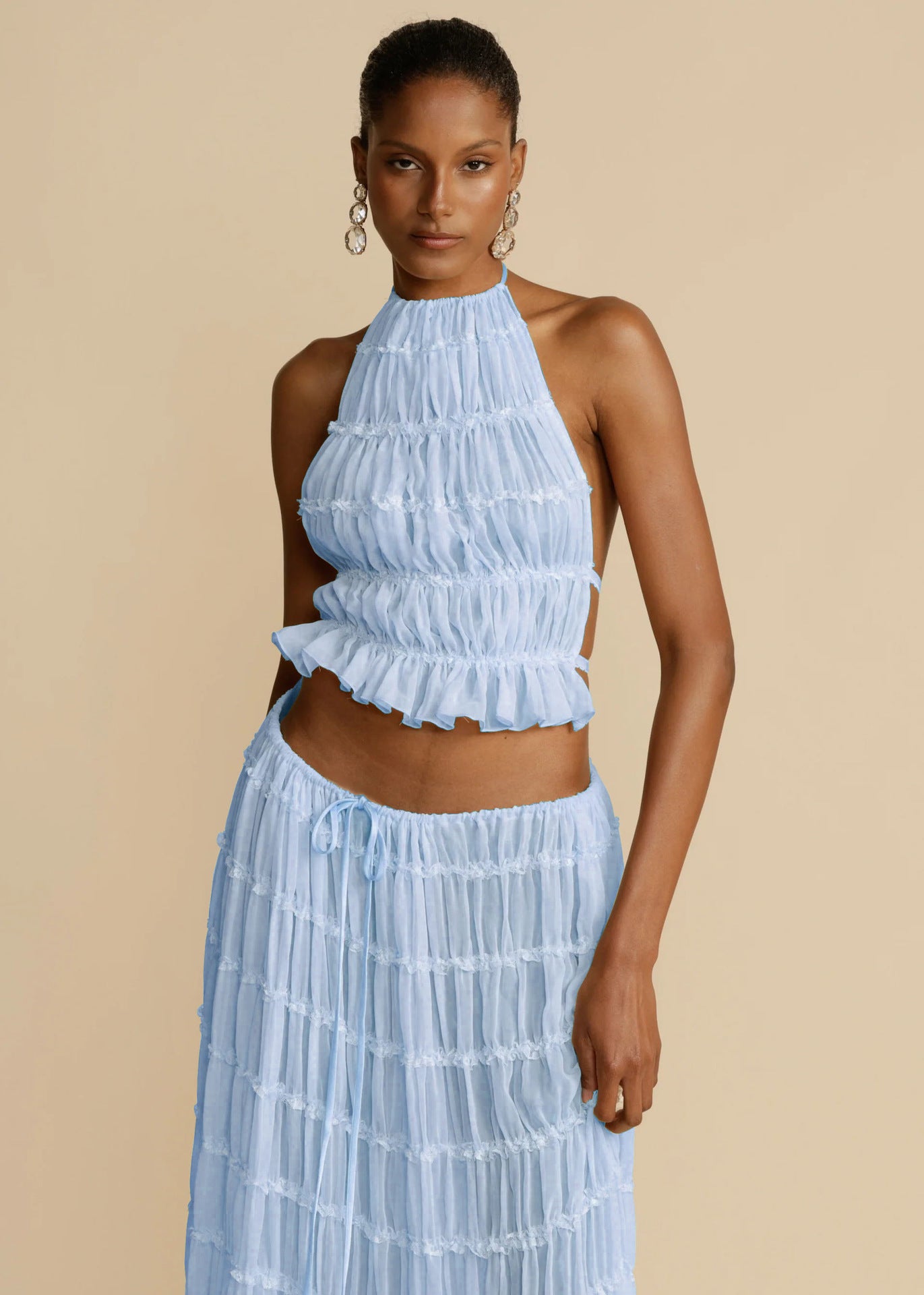 2-Piece Women’s Halter Top & Pleated Skirt Set – Sexy Sleeveless Backless Crop Top Beach Outfit