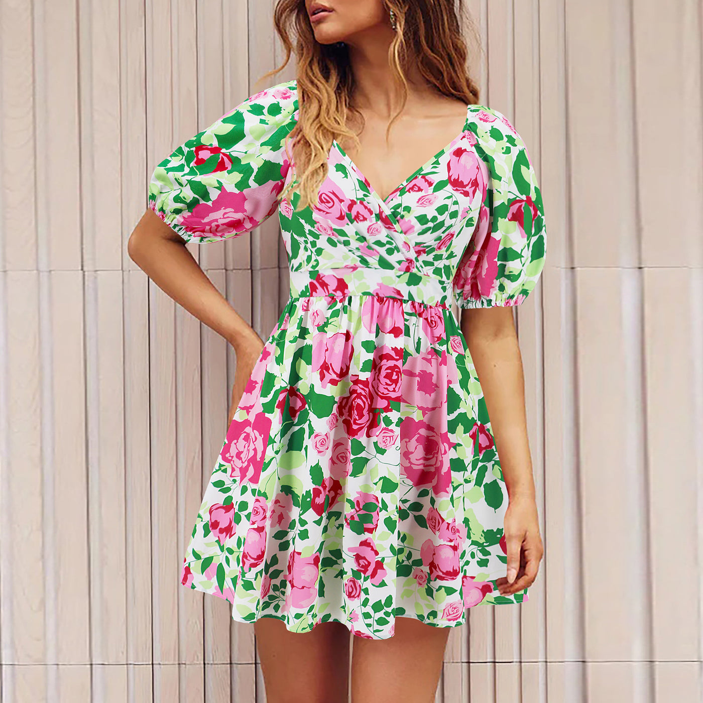 Floral Print V-Neck Mini Dress – Women’s Lantern Sleeve Summer Beach Vacation Dress