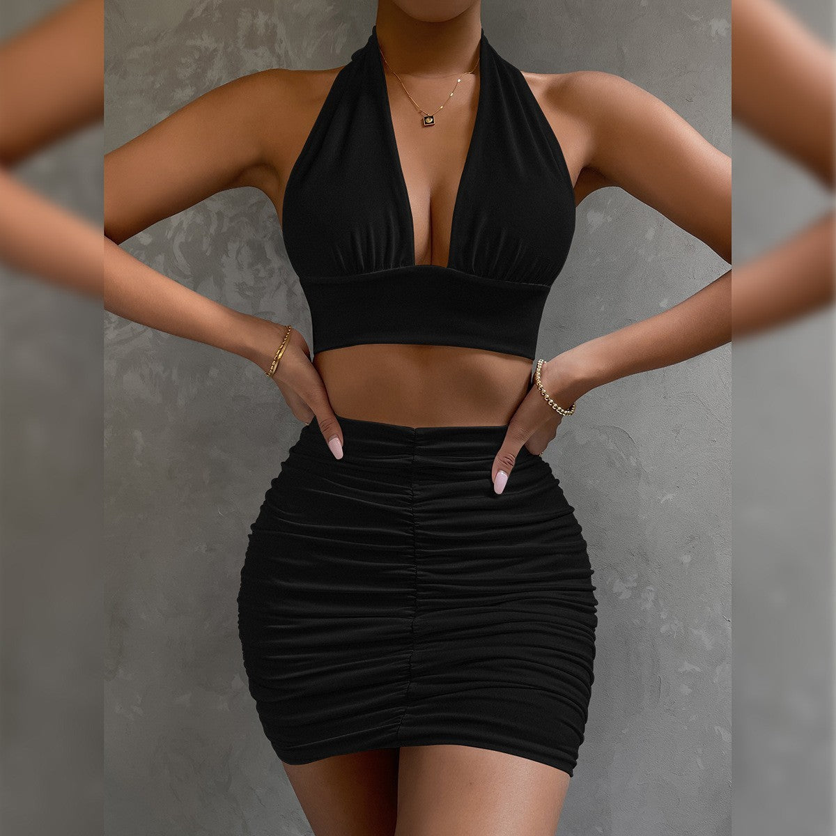 2-Piece Halter Lace-Up Top and Pleated Skirt Set – Women’s Fashion Dress Suit for Chic Streetwear & Night Out